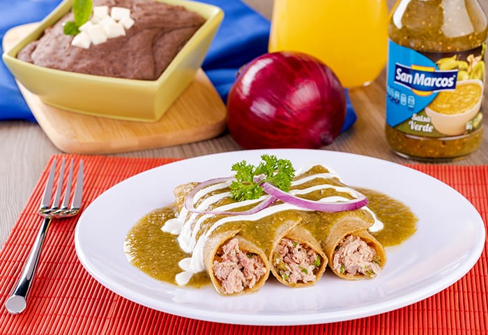 Enchiladas verdes de atún